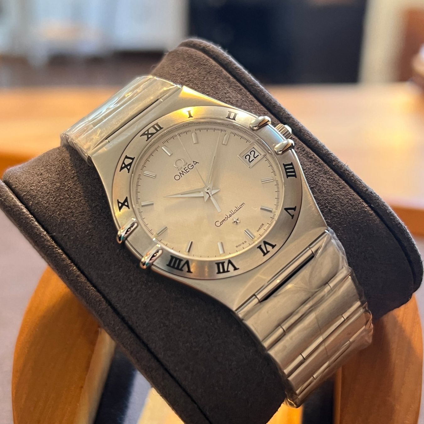 Omega Orologi: Omega Constellation Quartz Date 1512.3 – Usato da Carouge GE venduto da Watchaser 7