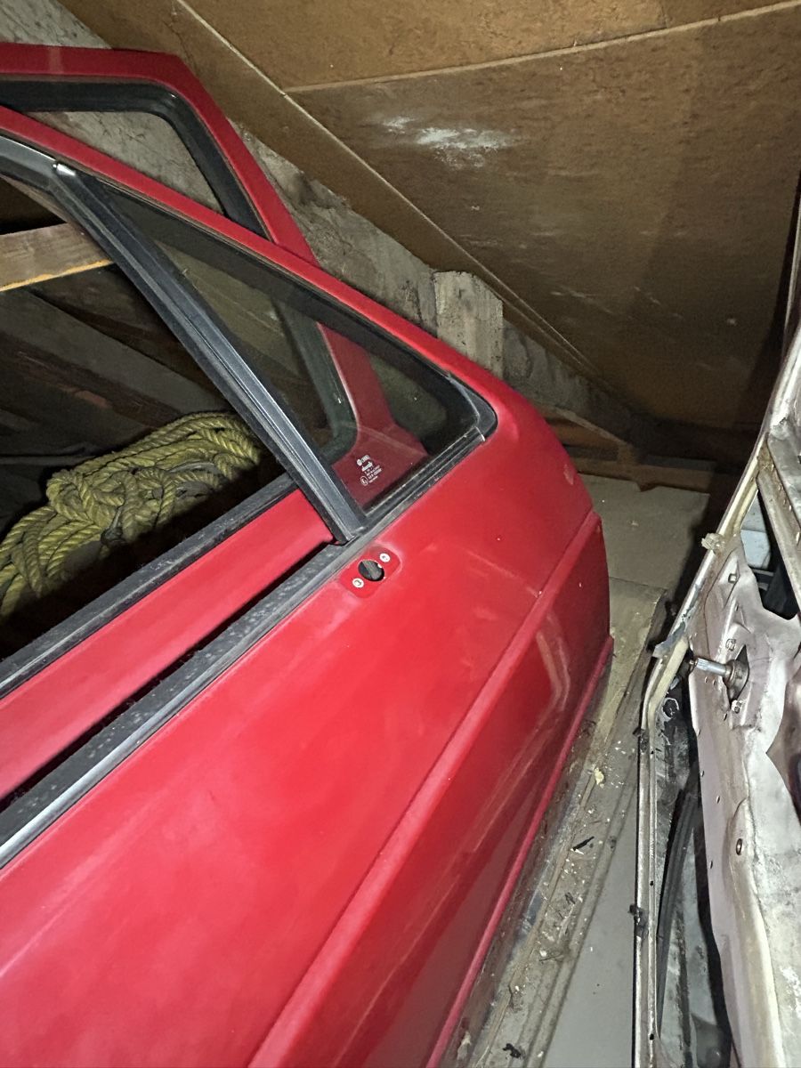 VW Tutti pezzi di ricambio auto: VW Golf2 porte – Usato da Gampelen venduto da ste_r6hj 2