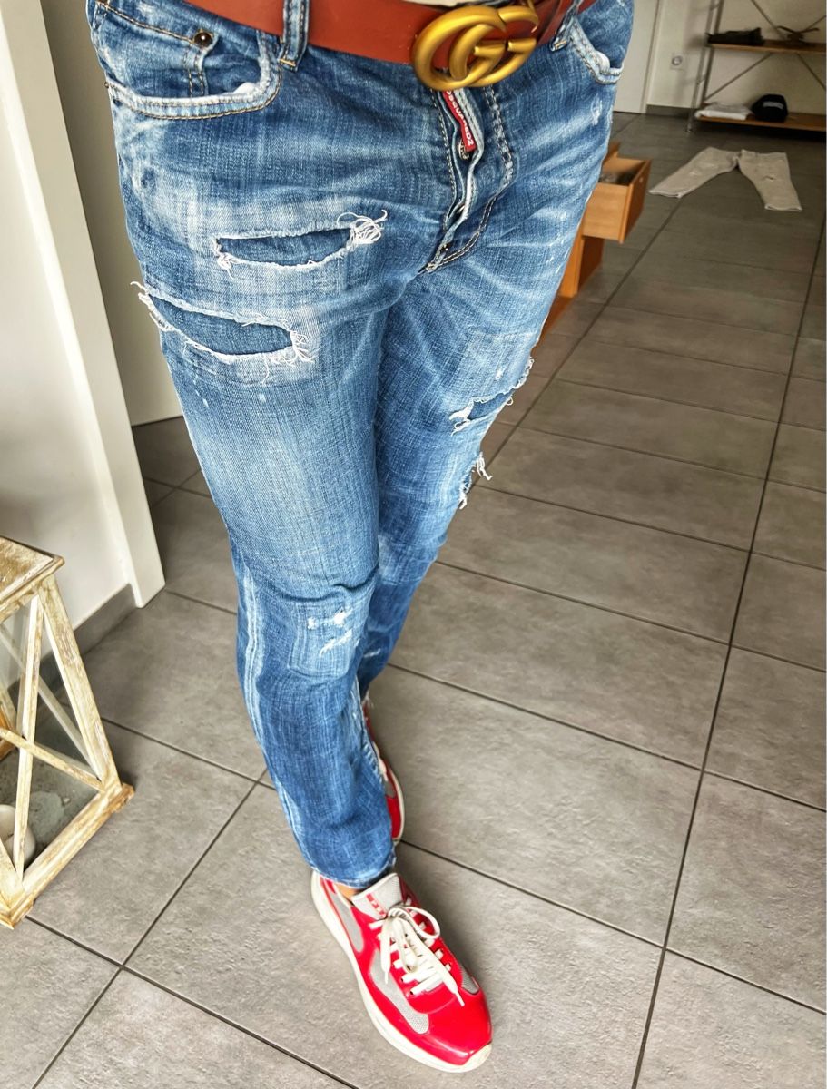 Dsquared2 Jeans: Dsquared2 jeans uomo 50 – Gebraucht aus Mendrisio von fly_9wzx 1
