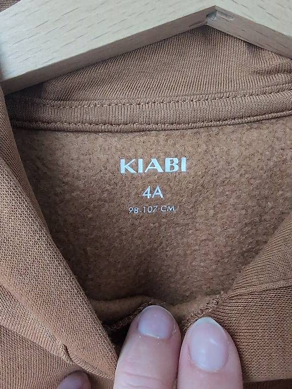 Pullover & Sweatshirts: Pullover / Hoodie Gr. 98/104 – Gebraucht aus Alberswil von __colafroeschli__ 2