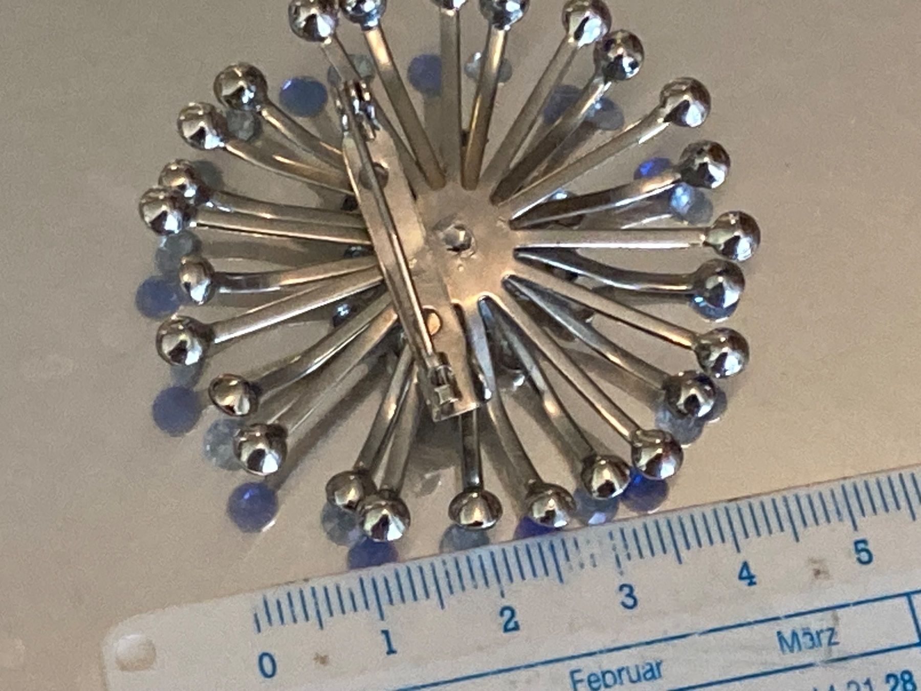 Spille & Fermagli: Broche vintage argenté – Usato da Marly venduto da Antigona71 1