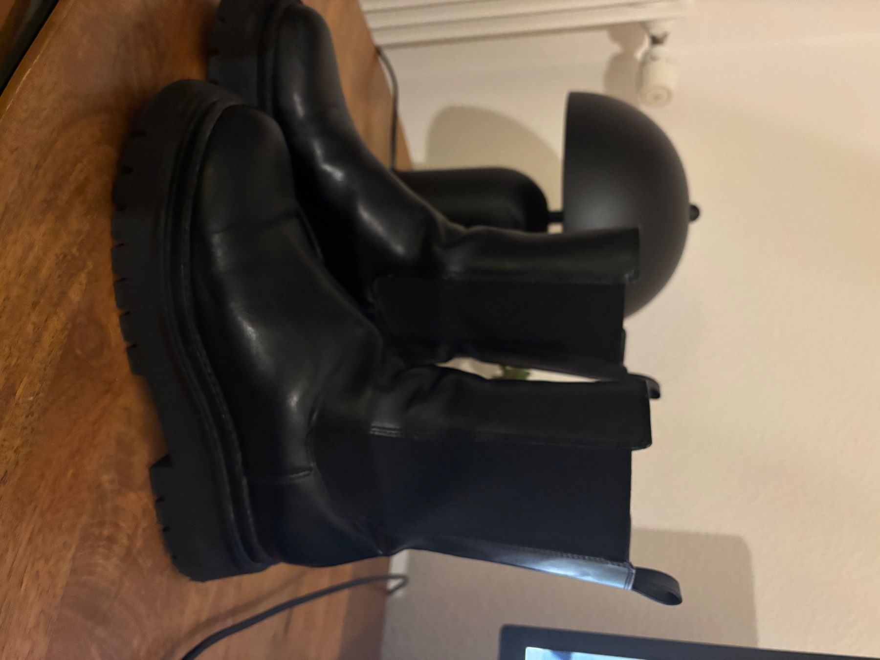 Stradivarius Scarpe da donna: Bottine Stradivarius t. 39 – Usato da Zürich venduto da mps_9cp7 2