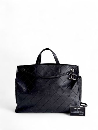 CHANEL Calfskin CC Pocket Tote Sac Tasche