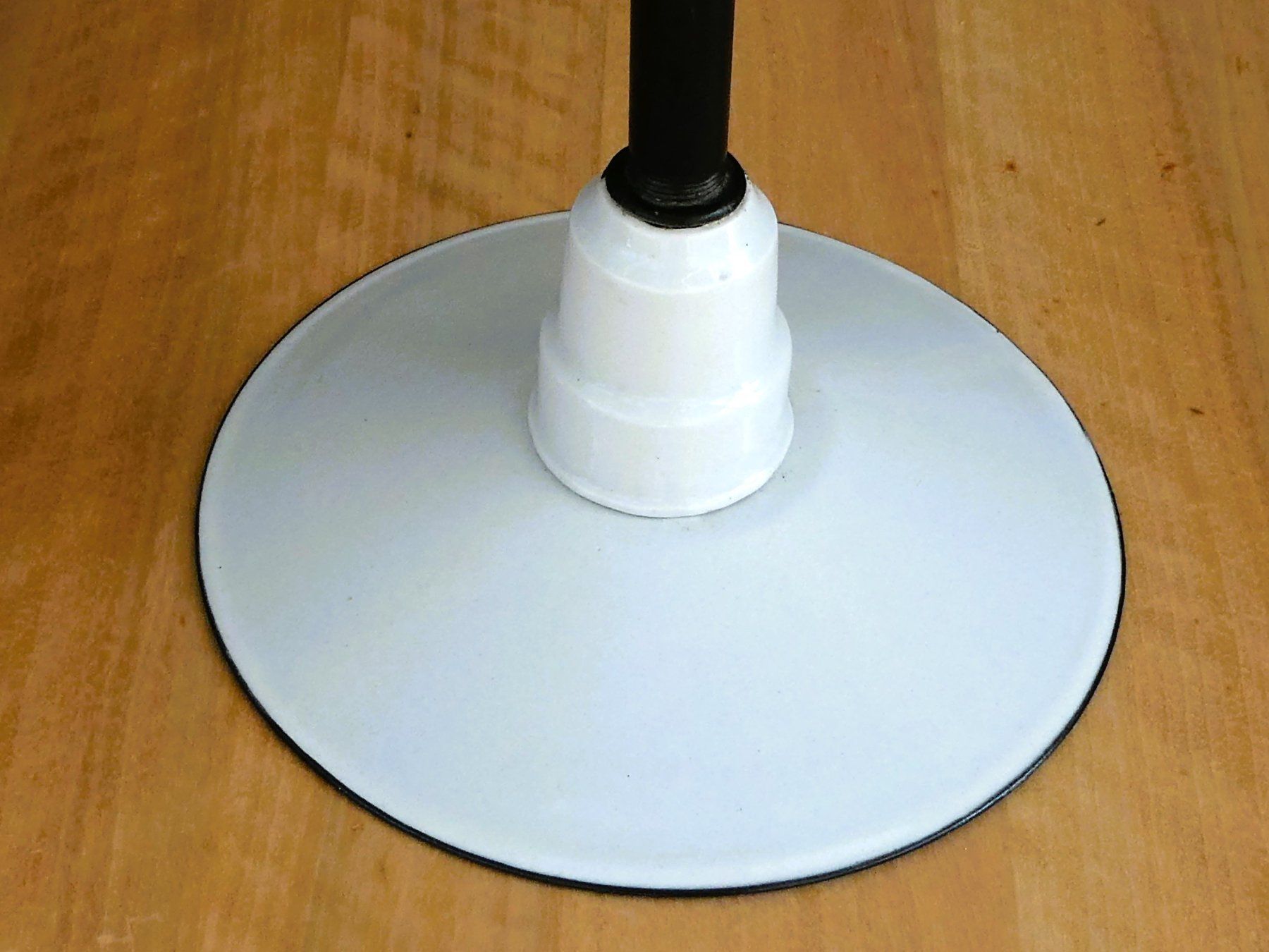Lampadari & plafoniere: Stalllampe antik – Usato da Beromünster venduto da legolas_mt-gd 6