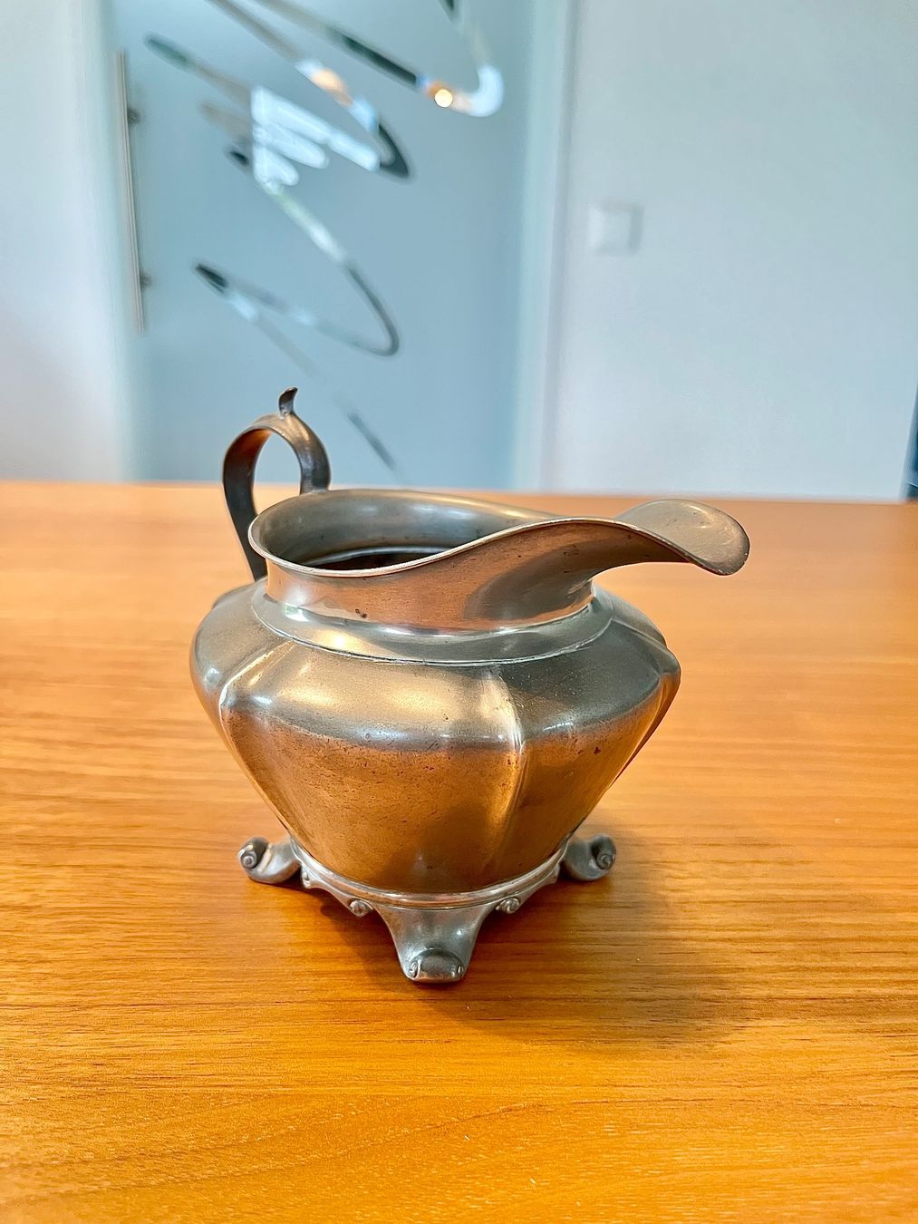 Caraffe: Zinnkrug 15x11x8cm – Usato da Mont sur Rolle venduto da uttin 1