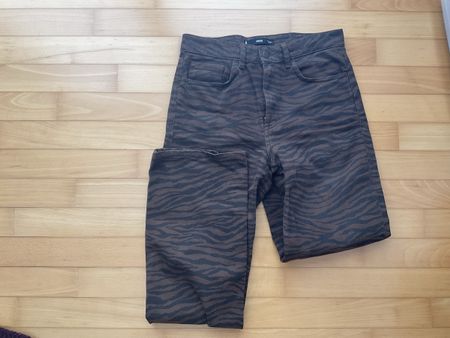 Mango Jeans Zebra Print Braun Gr. 36 - Top Zustand!