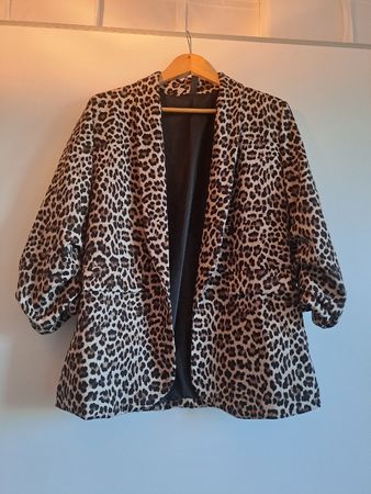 Blazer Insta Leo Muster geraffte Ärmel Made in Italy
