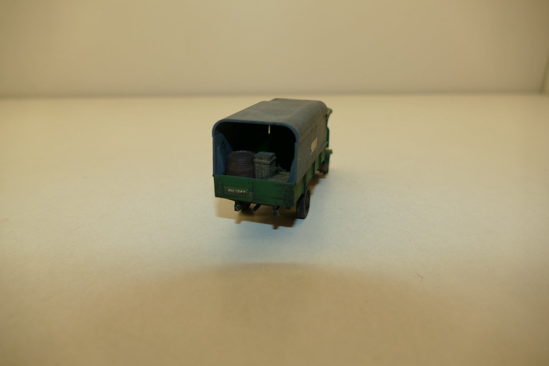 Modelleisenbahnen: Spur H0: Oldtimer Lkw R. Hall beladen – Gebraucht aus Niederhasli von rail-duerst 3