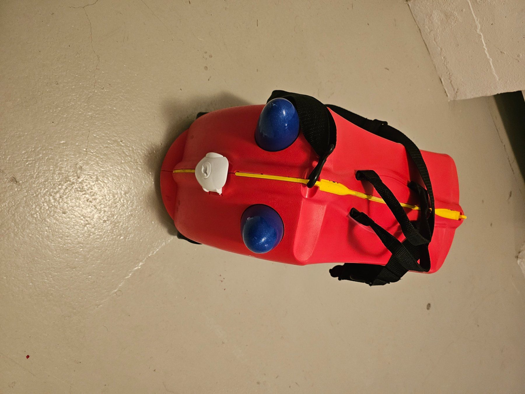 Altro in Aeronautica: Kinderkoffer Trunki Feuerwehrauto rot neu – Usato da Münchenbuchsee venduto da selva.ni 2