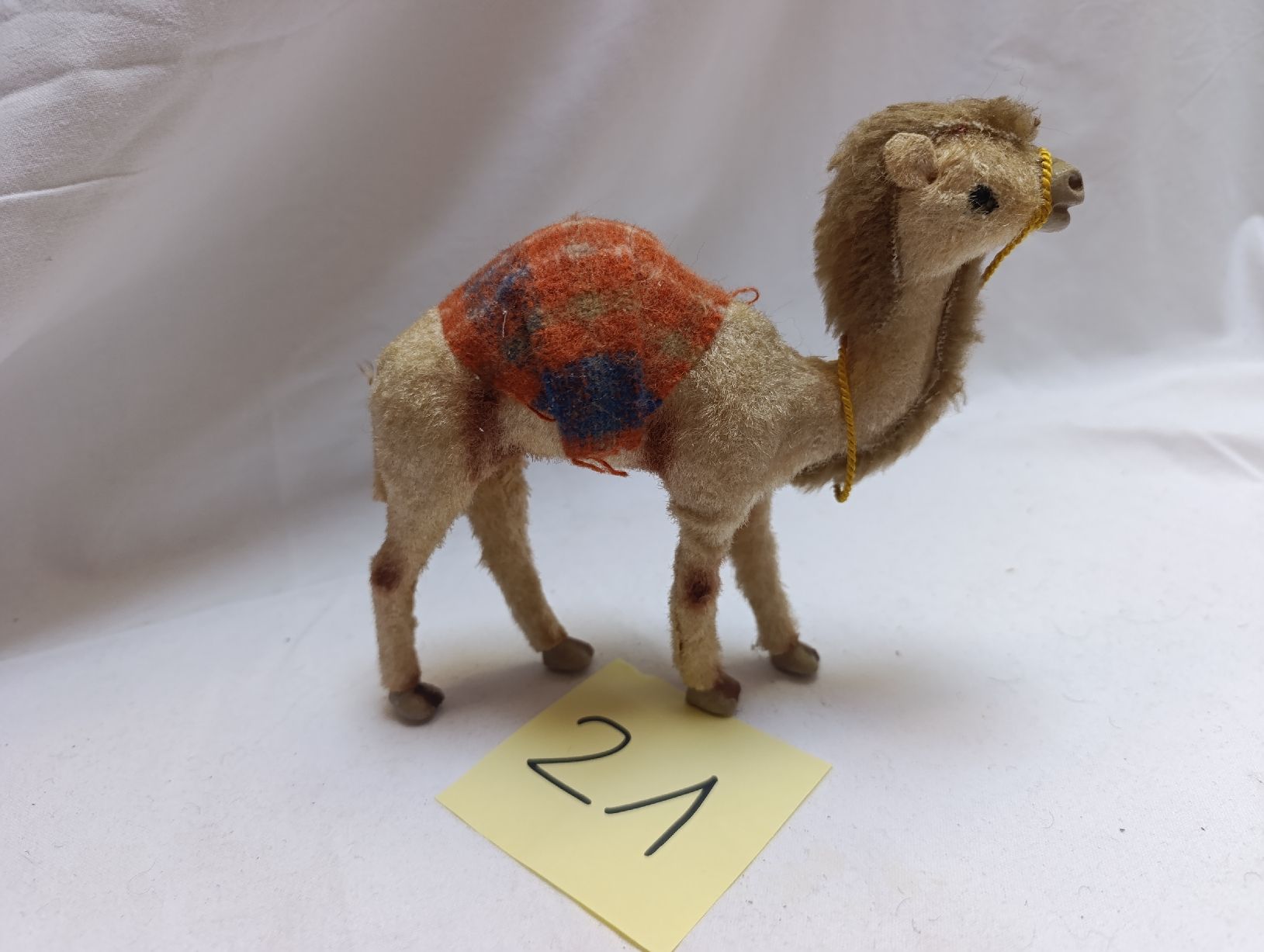 Figuren: Schwarzenberger Krippenfiguren kleines Kamel  – Gebraucht aus Oberarth von sil_9dfs 4