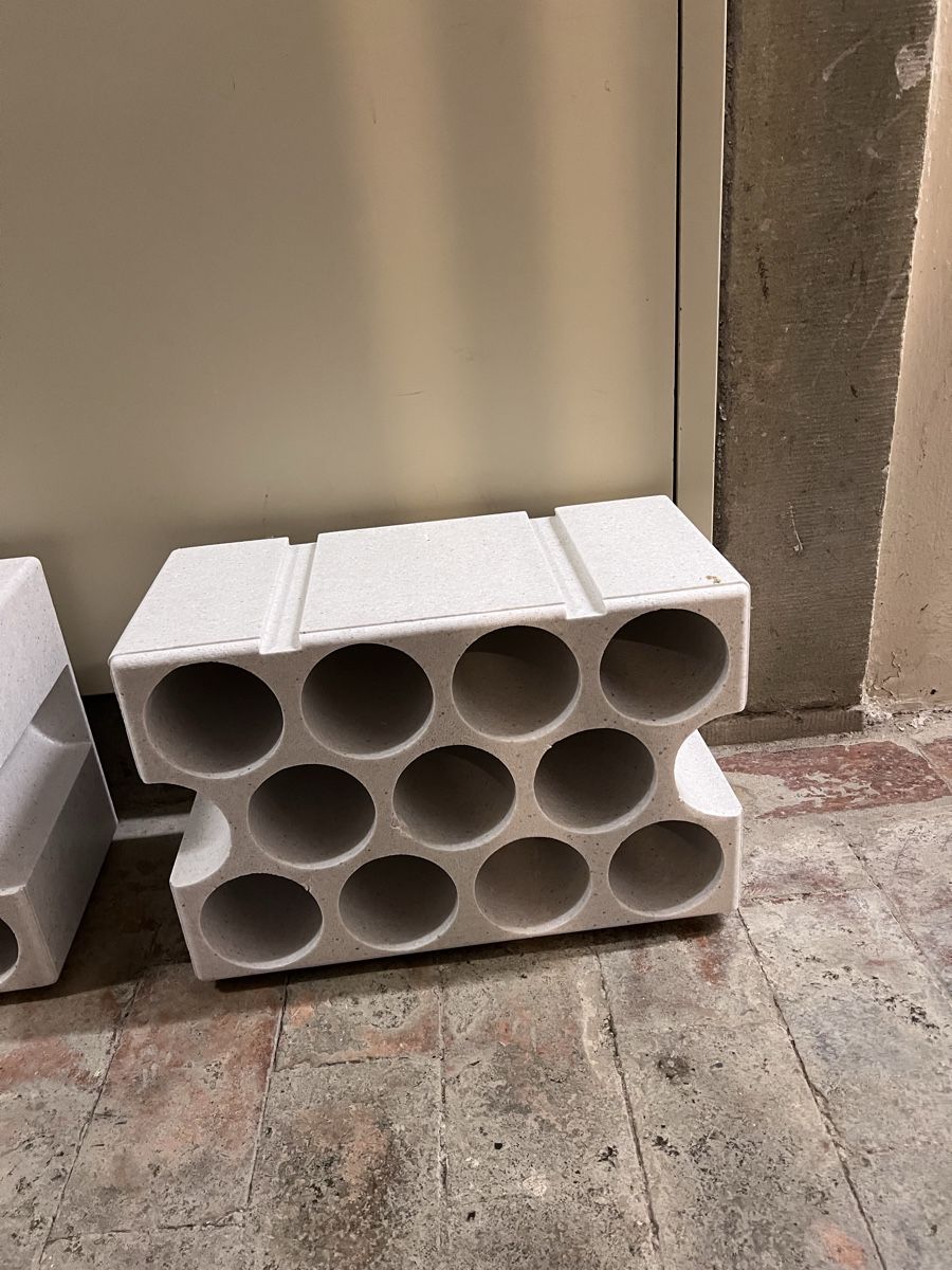 Regale: Styropor Flaschengestell  – Gebraucht aus Basel von alnoce
