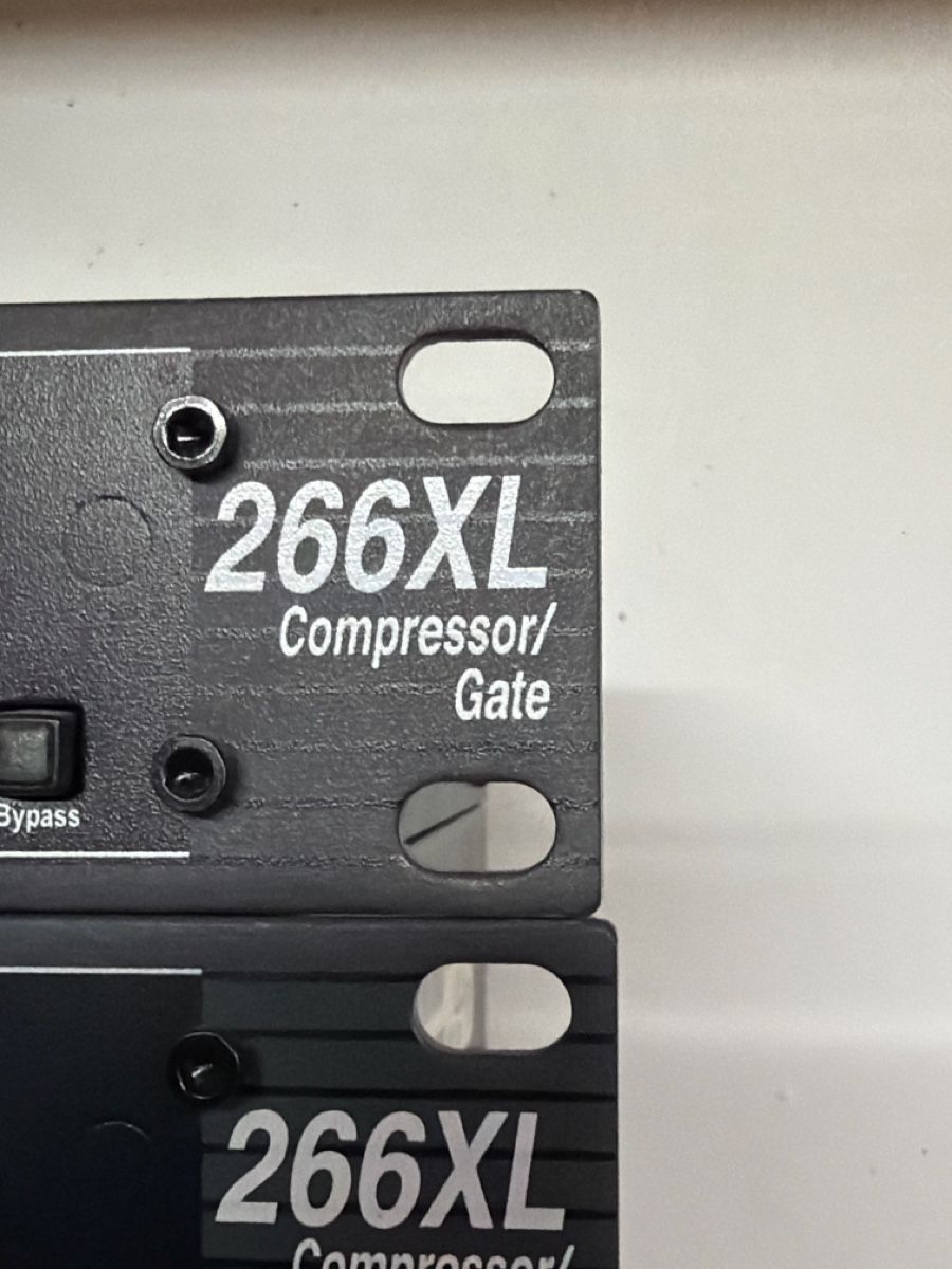 Dbx Equalizzatori: dbx 266XL Compressor Gate Stereo Doppio Canale  – Usato da basel venduto da Swiss._.1978 1