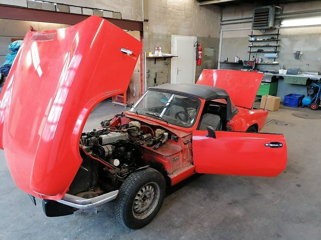 Triumph Automobili: Triumph Spitfire 1500 komplett, teilzerlegt – Usato da Brittern venduto da Mike134