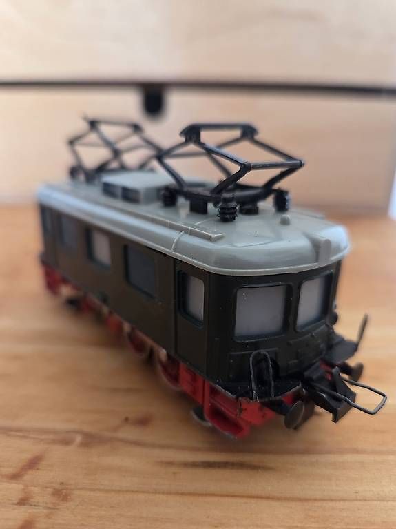 Modelleisenbahnen: Locomotive électrique Trix Express   – Gebraucht aus La Sagne NE von all_dl6x 2