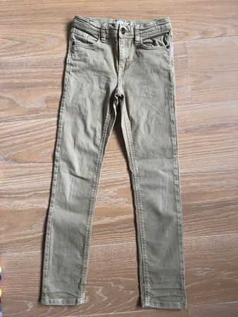 NAME IT SUPER PANTALON T 9ans 134cm EN BON ÉTAT