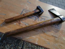 1x  Zimmermannsaxt 1x Hammer Zimmermann Beil Schmied Holz