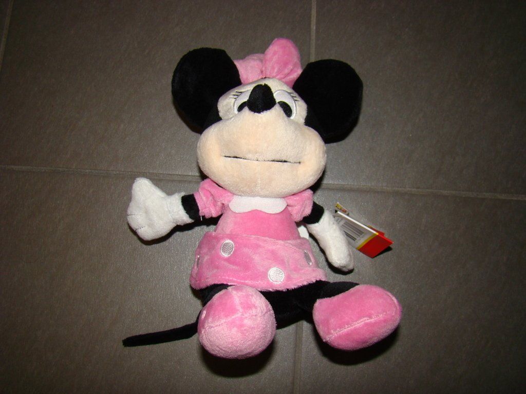 Disney Giocattoli: Disney, peluche Minnie – Nuovo e nell'imballaggio originale da Lussery-Villars venduto da pousinete02