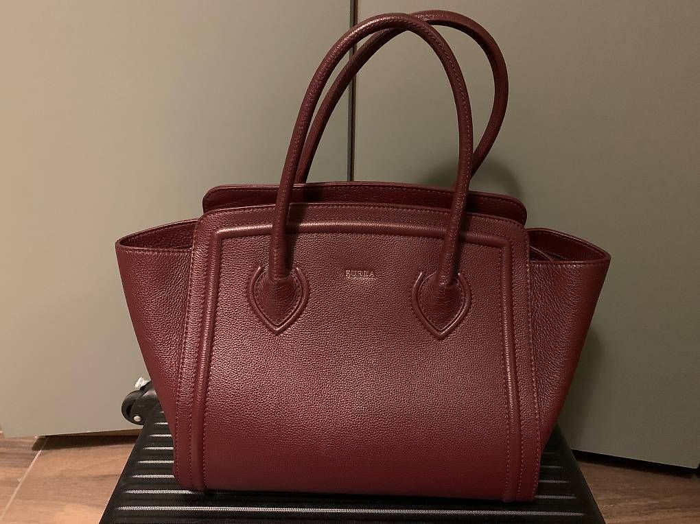 Taschen für Damen: Borsa Furla in pelle bordeaux – Gebraucht aus Sala Capriasca von Rubyrudy