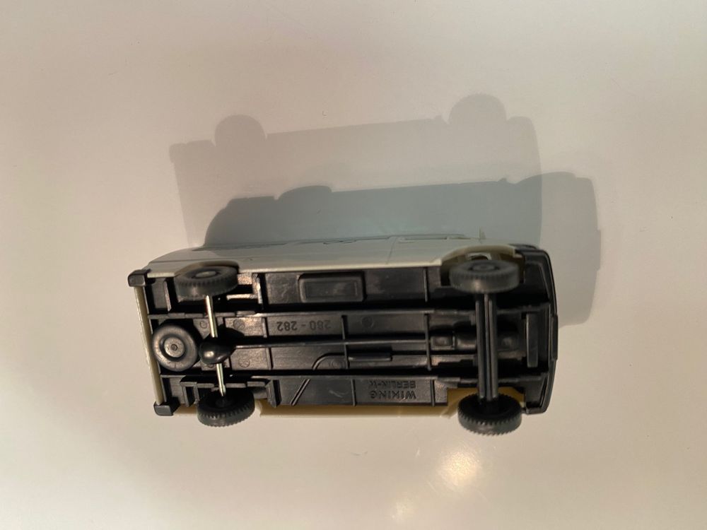 Mercedes-Benz 280-282 Kasten Wiking 1-87 221 7
