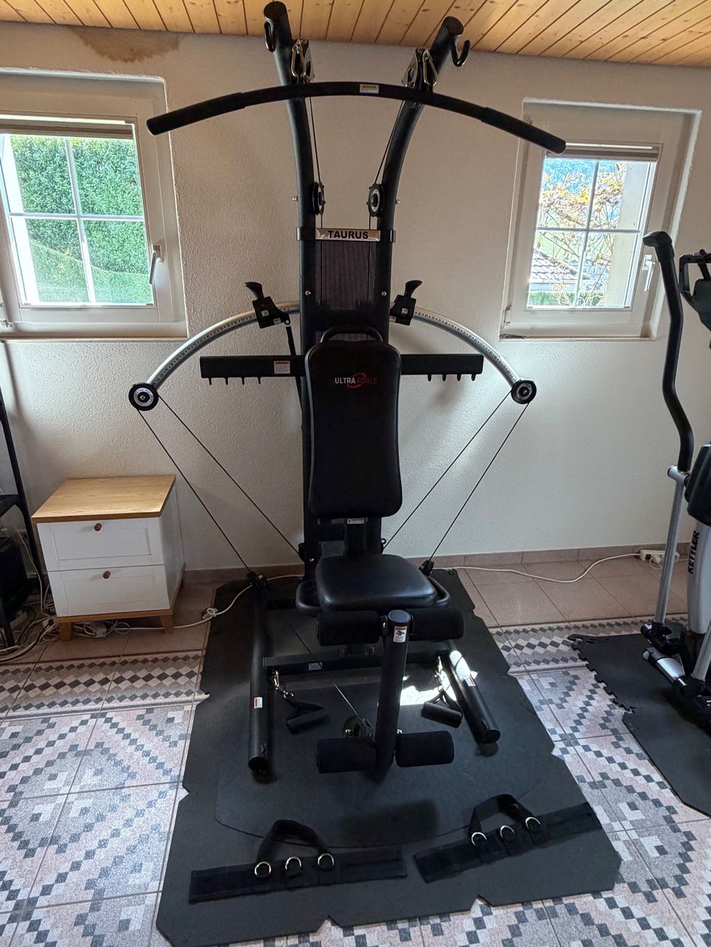 Taurus Hometrainer: Taurus Ultra Force Multi Gym – Usato da Küssnacht am Rigi venduto da san_9bqd