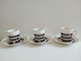 Ein Set aus drei Art-déco-Tassen und Untertassen Vintage