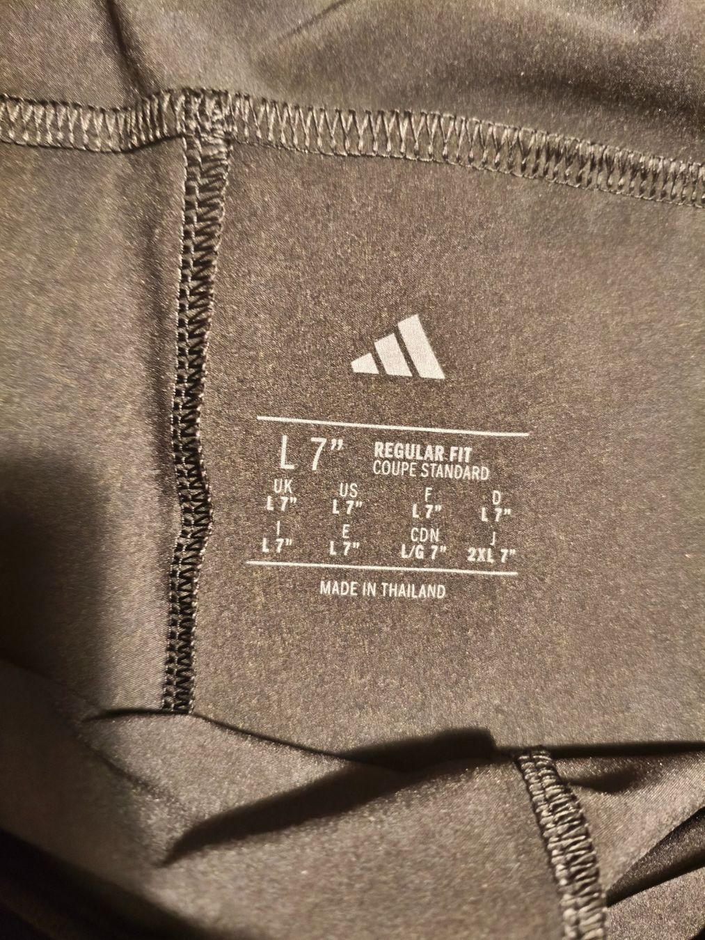 Adidas Pantaloni: Adidas shorts – Nuovo (secondo la descrizione) da Zürich venduto da gds90 3