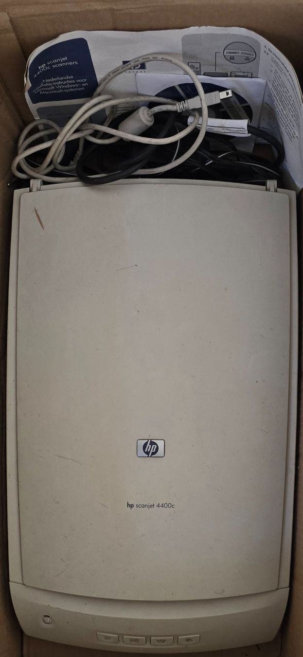 Scanner: Scanner HP Scanjet 4400c USB complet avec Alimentation – Usato da Zürich venduto da Albert2005