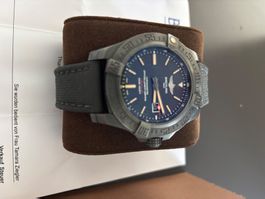 Breitling Avenger 48mm - Full Set