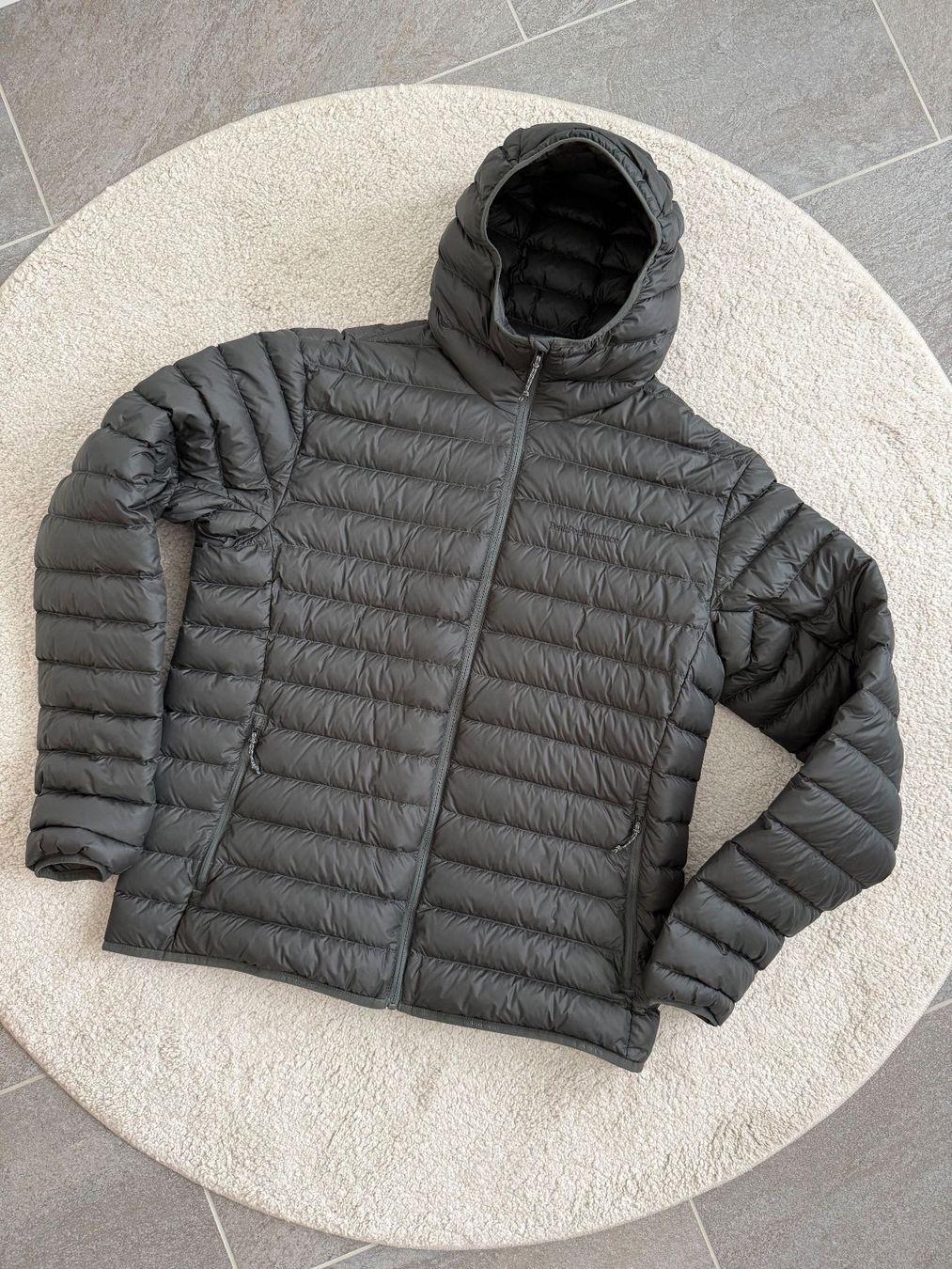 Peak Performance Giacche: Peak Performance Down Liner Hood Jacket, Gr. XXL, neu – Nuovo (secondo la descrizione) da Mönchaltorf venduto da lunitsch