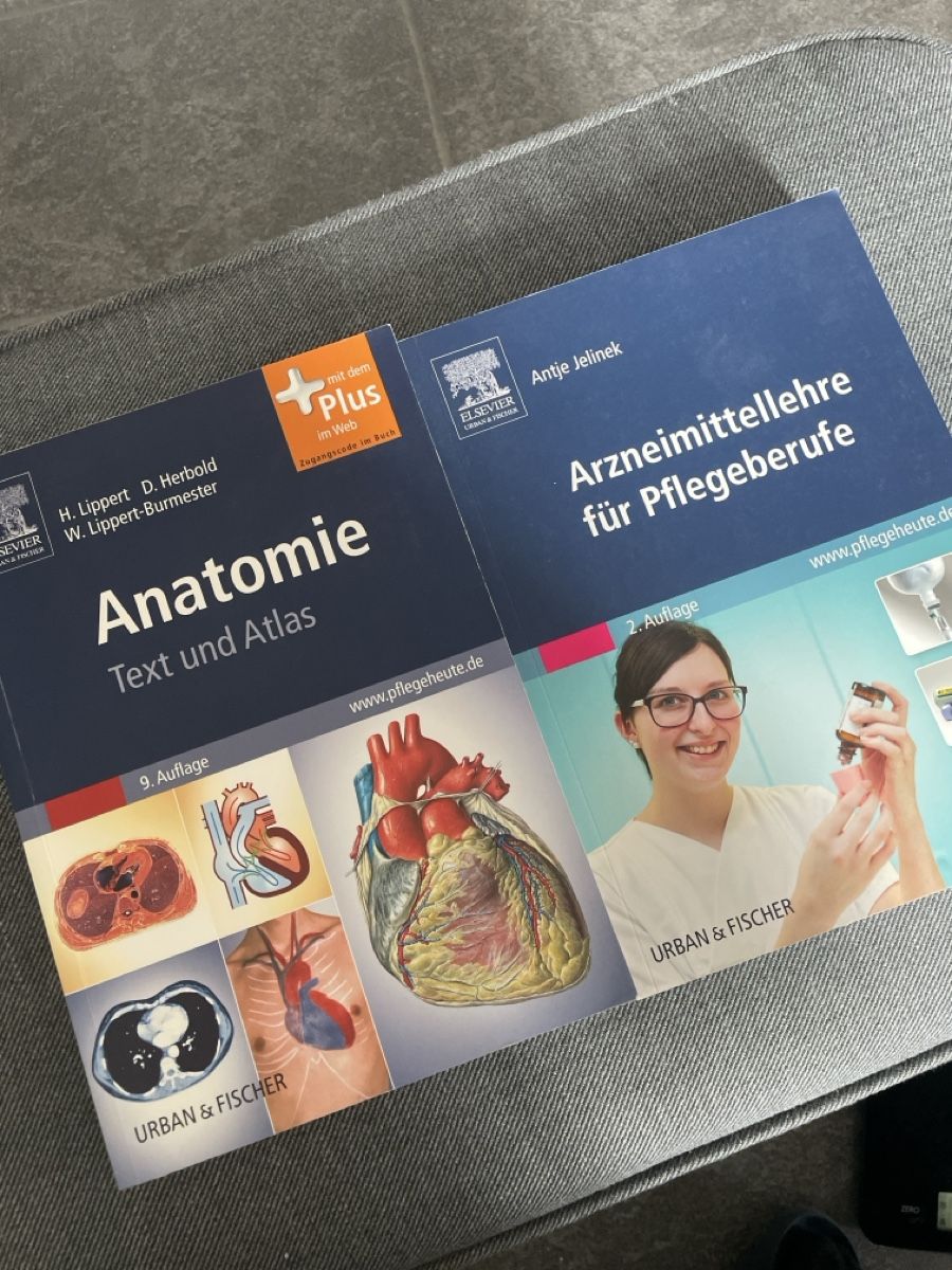 Libri: Anatomie / Arzneimittellehre  – Usato da Arni BE venduto da Laedu14