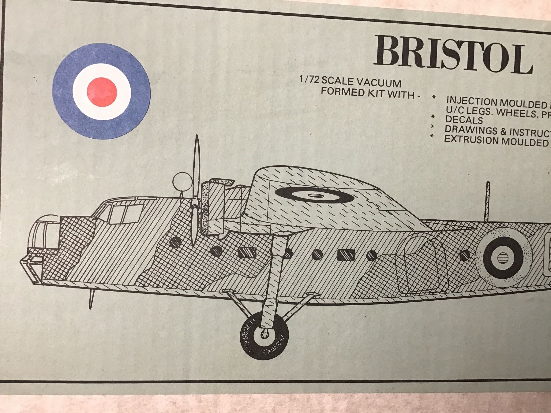 Modellbausätze & Standmodelle: Bristol Bombay 1:72 Vacu – Neu und originalverpackt aus Männedorf von Modell-Spezialisten