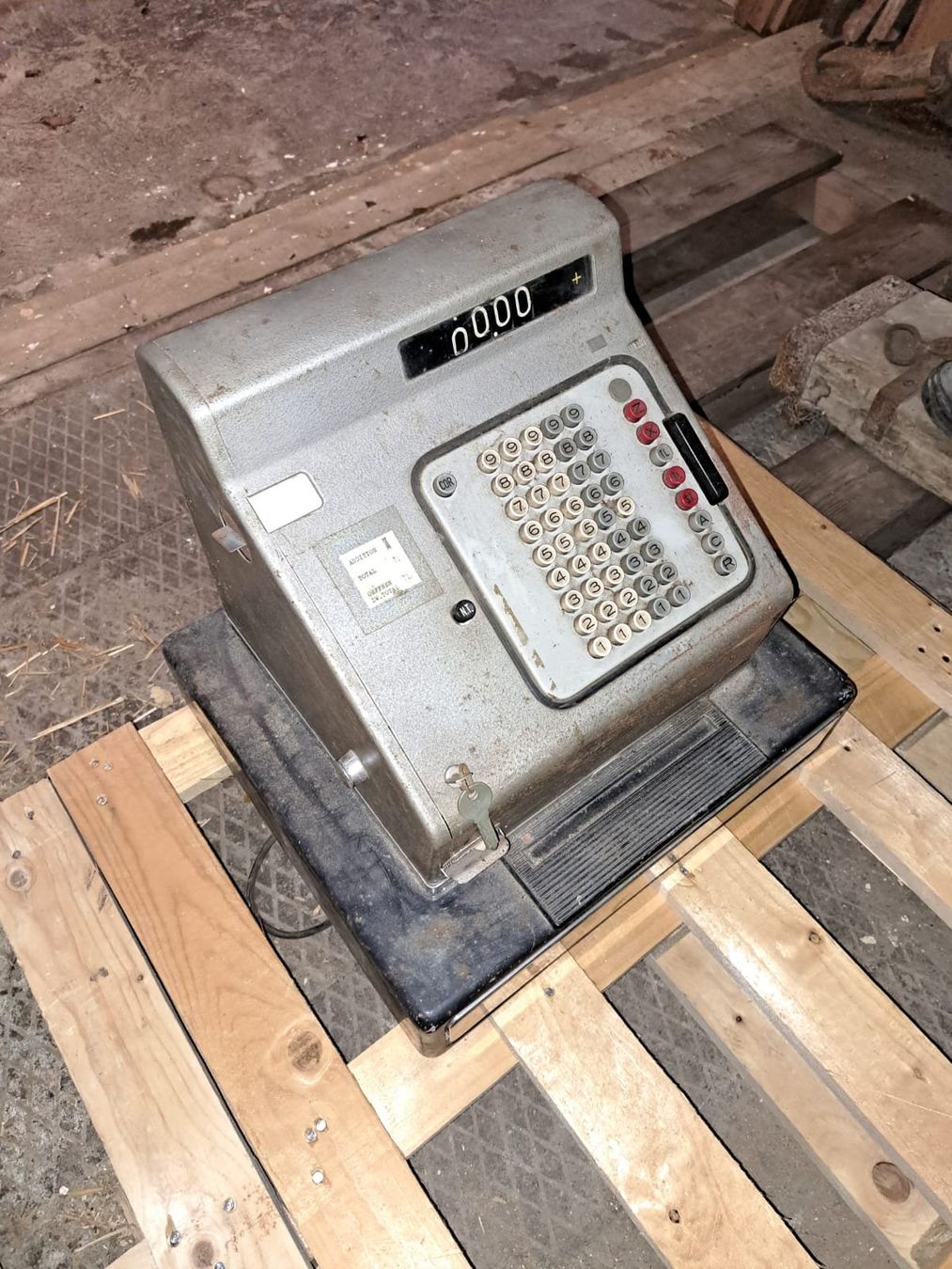 Registratore di cassa: Registrierkasse antik – Usato da Olten venduto da wald8 1