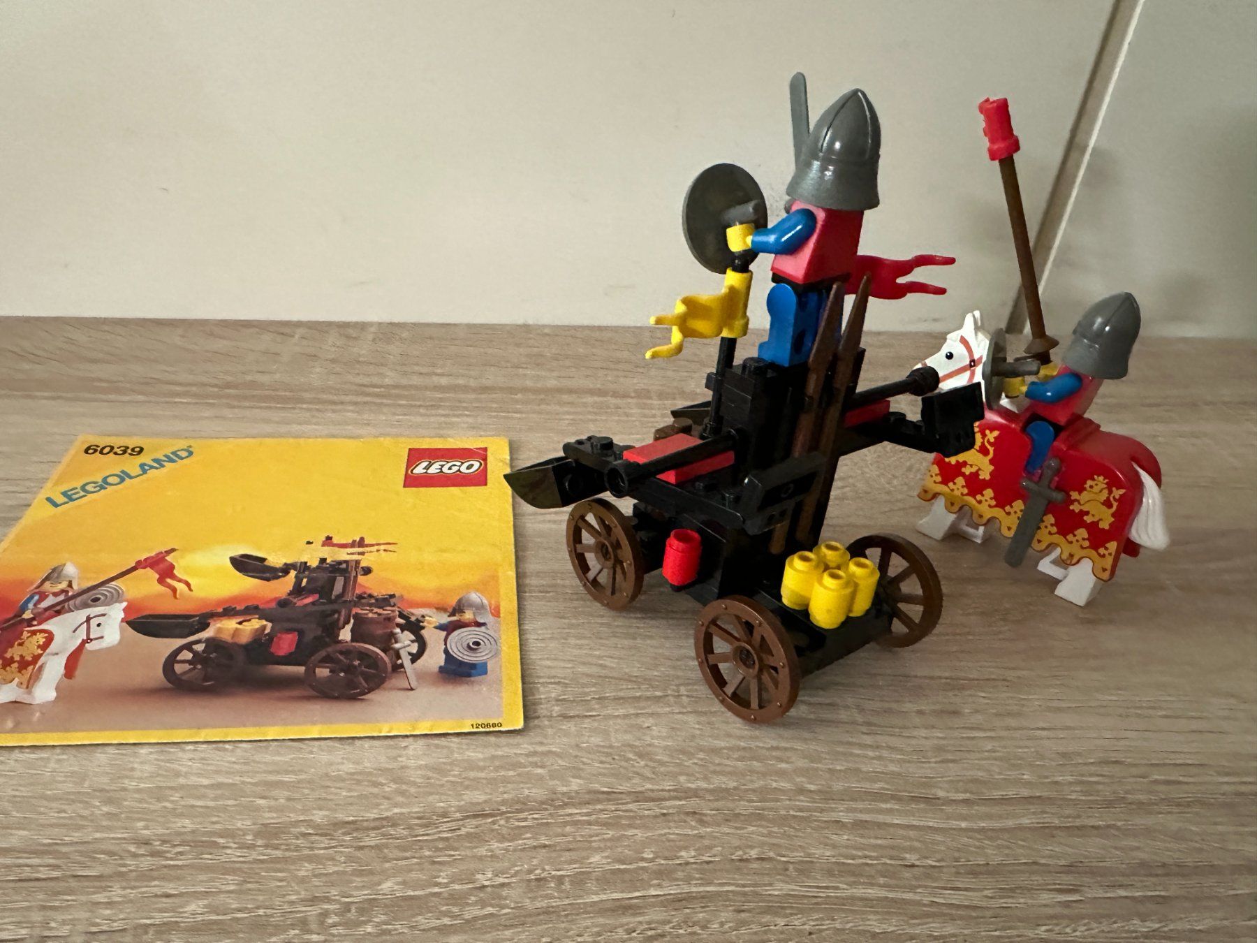 Legoland Kit di costruzioni: LEGO 6039 Twin Arm Launcher – Usato da Basel venduto da Don-Angel 1