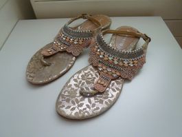 Lazamani  T-bar Zehensteg Sandalen sandals - nude Gr. 38