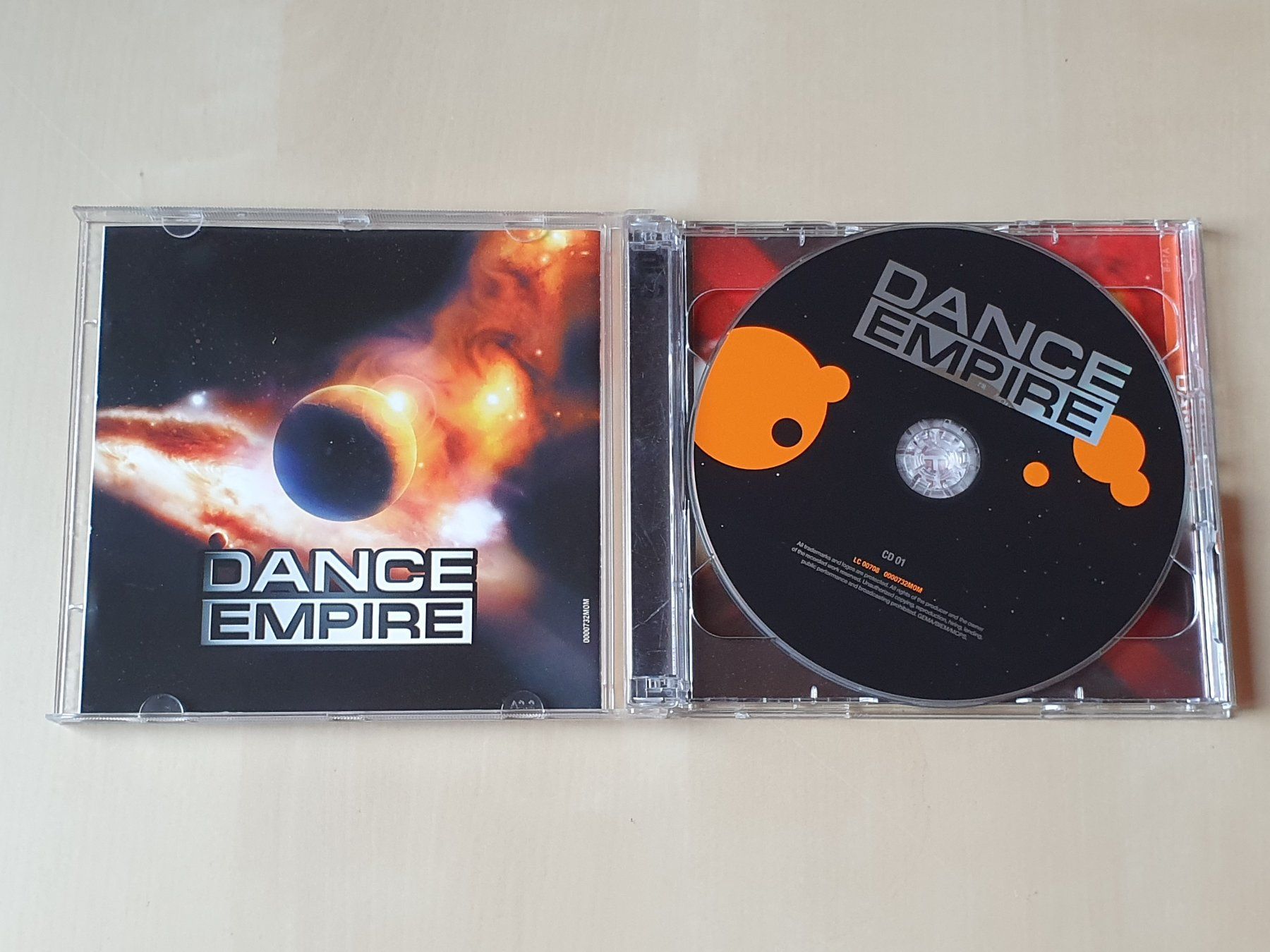 CDs: Dance Empire – Gebraucht aus Stansstad von collectorsshop 2