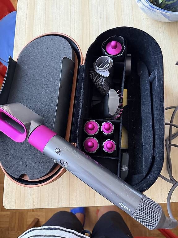 Piastre & Arricciacapelli: Dyson set completo 2023 – Usato da lugano venduto da can_zkx8