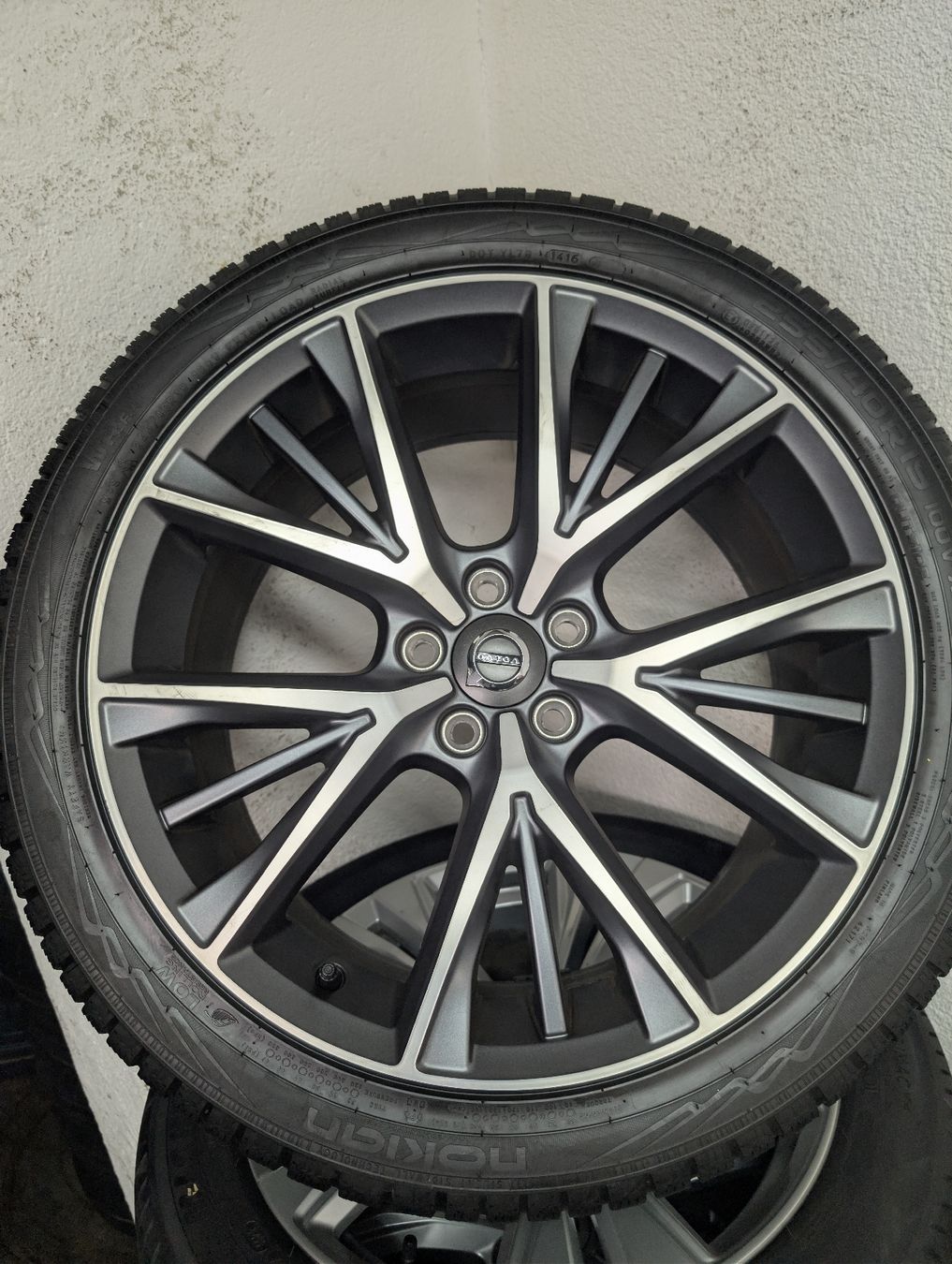 Felgen: Volvo Felgen – Gebraucht aus Dürrenäsch von Pneu-Idris 2