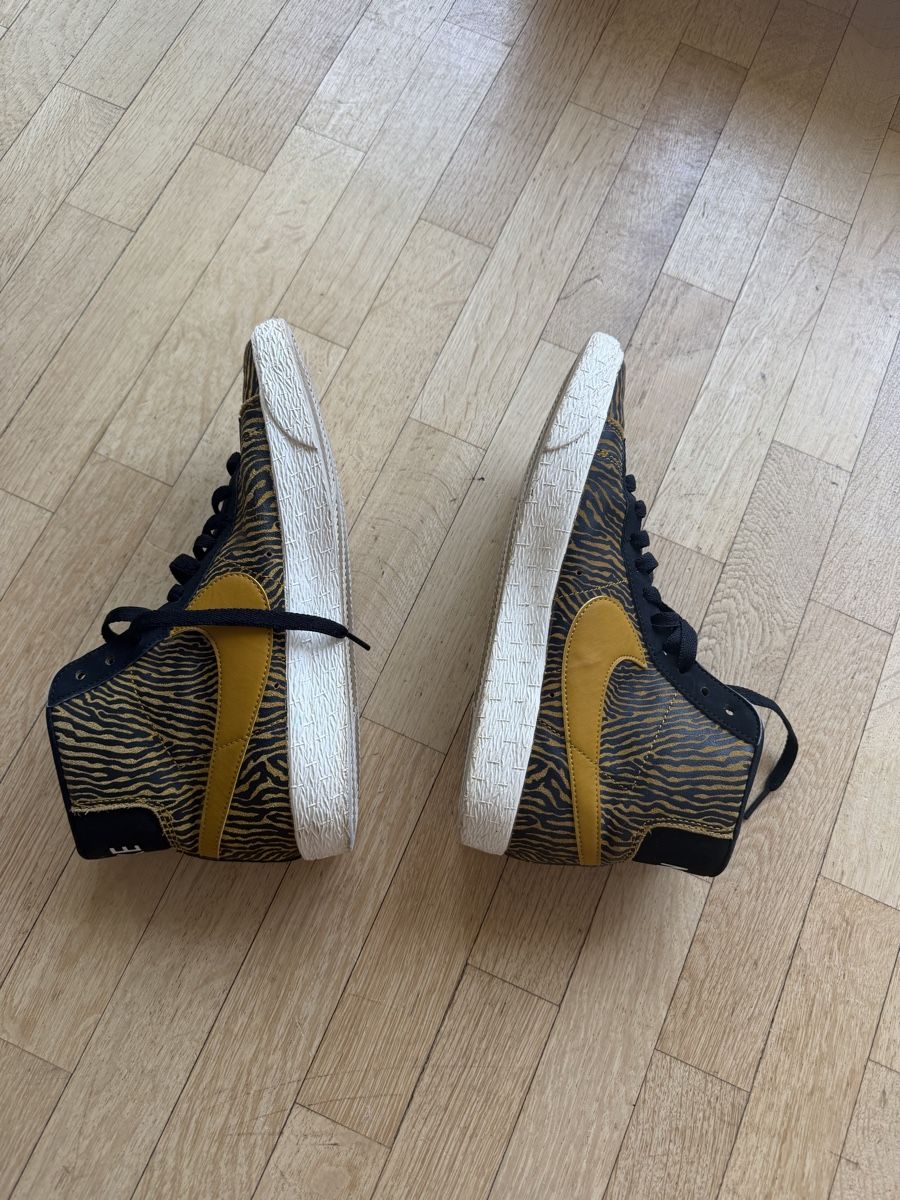 Nike Scarpe da donna: baskets Nike  – Usato da Versoix venduto da wen_75xm 1