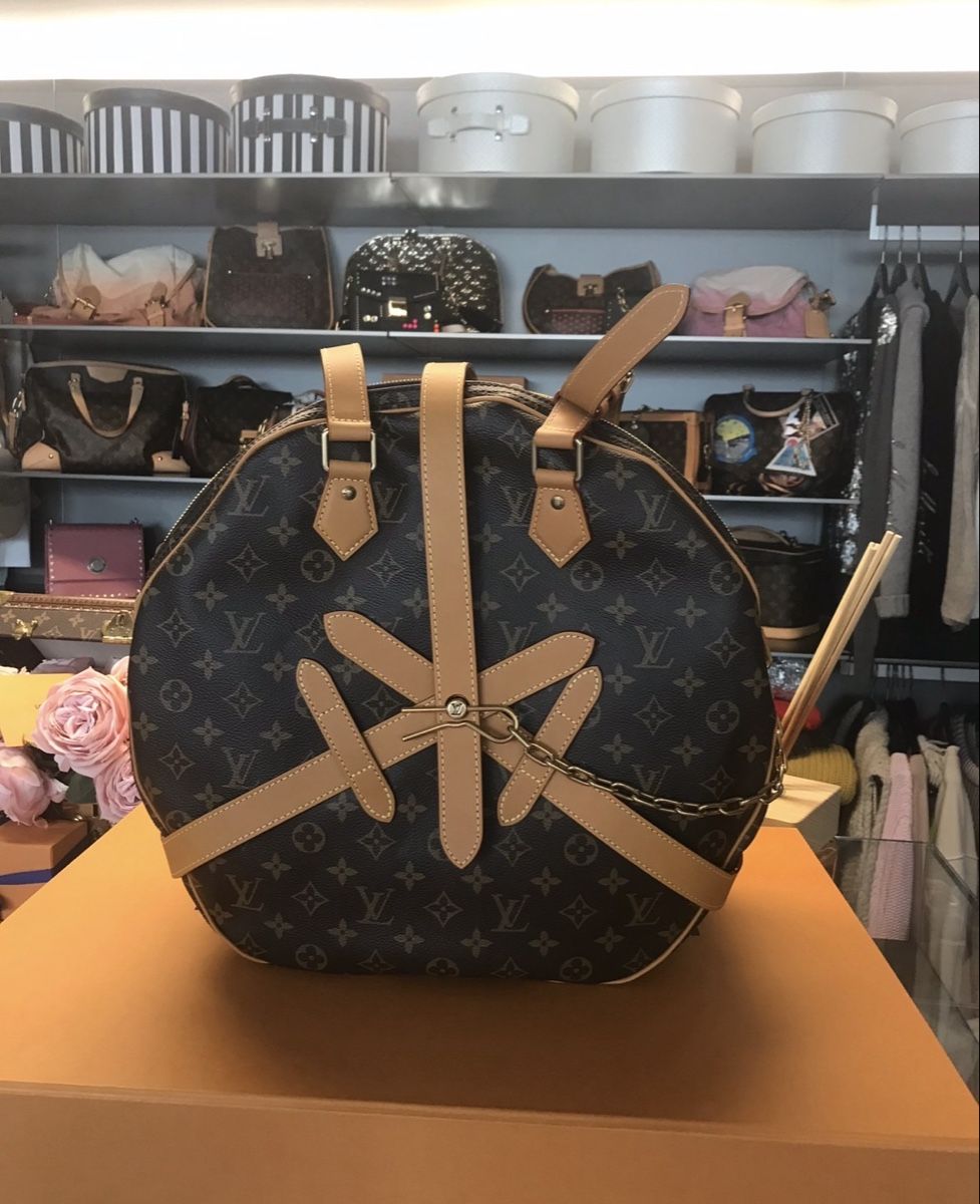 Louis Vuitton Borse: Louis Vuitton Soft Hat Trunk! – Nuovo e nell'imballaggio originale da Oberengstringen venduto da Achanel