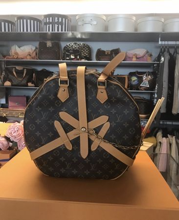 Louis Vuitton Soft Hat Trunk!
