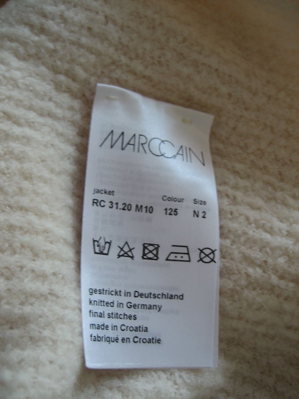 Vestes: MarcCain / warmes Wolljäggli – D'occasion à Solothurn par pr25082017 4
