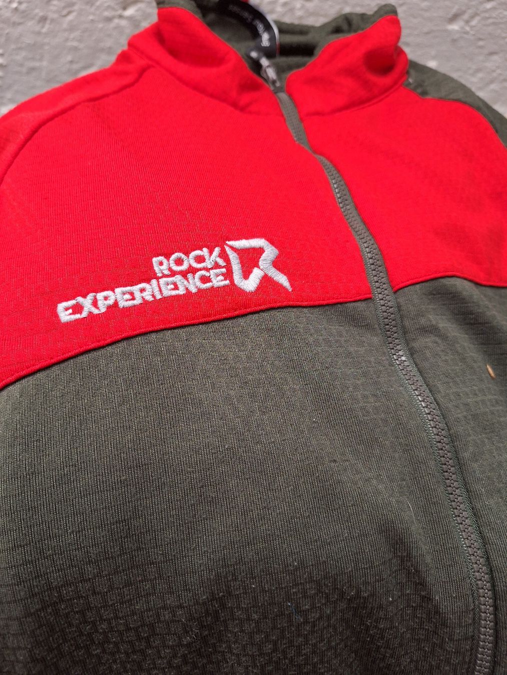 Vestes: Sport Jacke – D'occasion à Niederglatt ZH par Bobsli 1