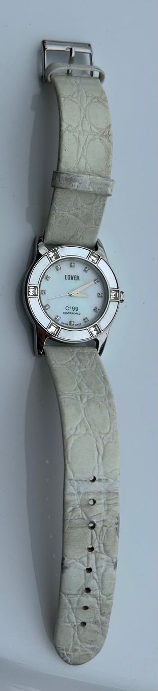 Orologi: Damenuhr "Cover Watch" – Usato da Biberist venduto da Californiagirl