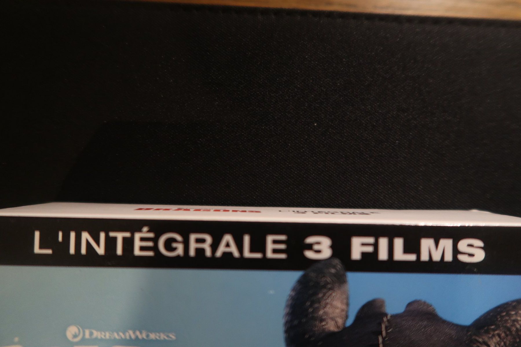 Tutti i DVDs: Coffret 3 Blu-rays DRAGONS – Usato da Porrentruy venduto da tupatup 4