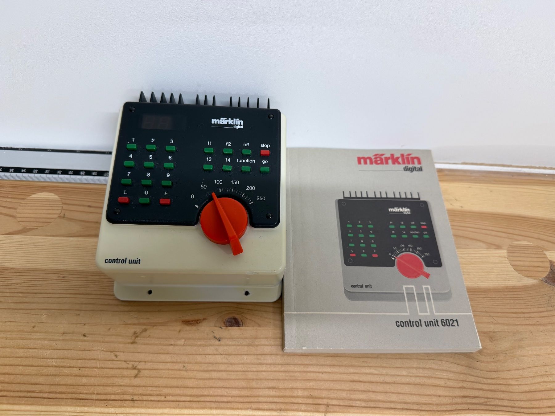 Märklin Modelleisenbahnen: Märklin 6021 control unit – Gebraucht aus Büsserach von ModellbahnDepot 1