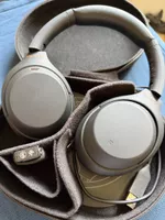 Sony WH-1000xm4 mit Kabel & Etui