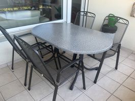 Gartenset Tisch mit vier Stühlen
