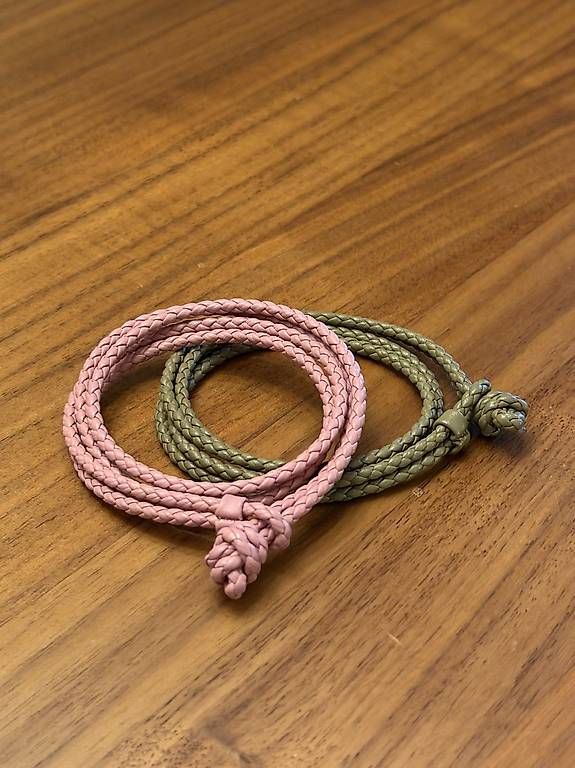 Bracciali & Braccialetti: Lederarmbänder – Usato da Arlesheim venduto da ann_tnc9 1