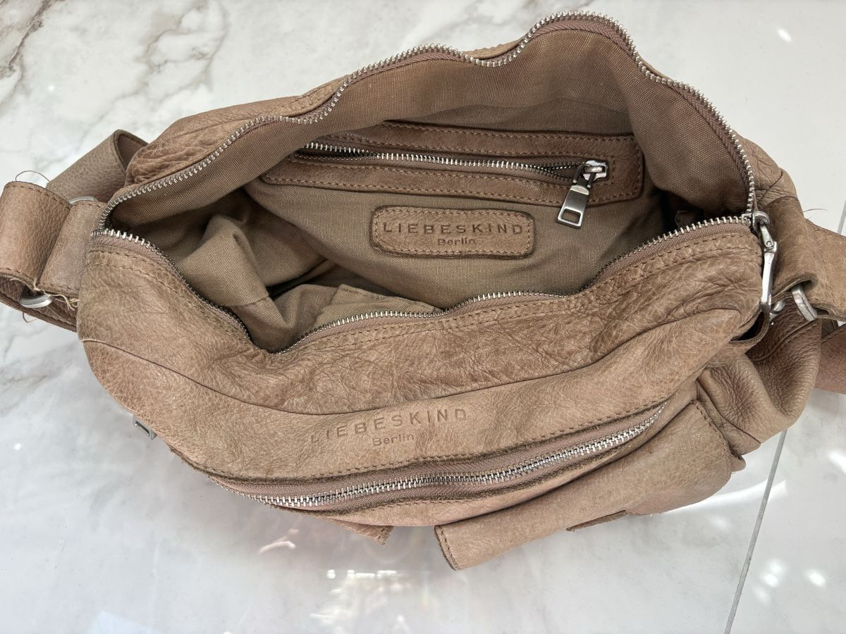 Liebeskind Borse da donna: Ledertasche Liebeskind – Usato da Estavayer-le-Lac venduto da Mimmy02 5