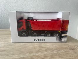 IVECO Trakker 1:43 / Modelllastwagen